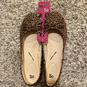 Leopard print flats